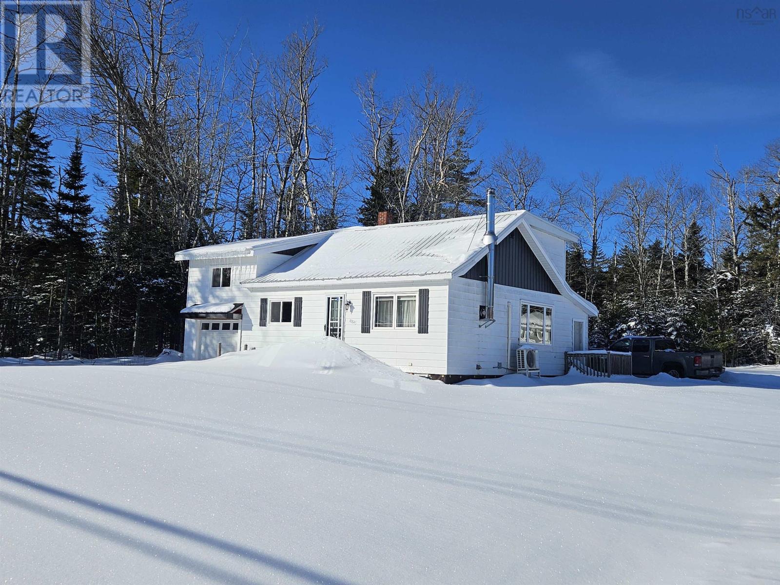 Property 22 of 44 of 11845 Highway 2