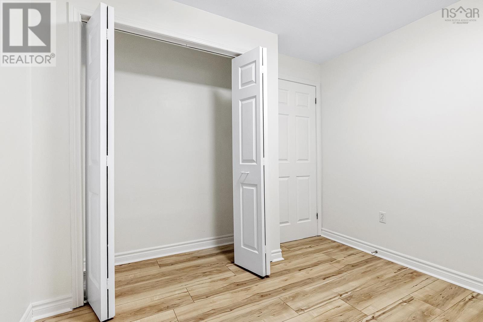 Property 29 of 46 of 32 Contessa Court