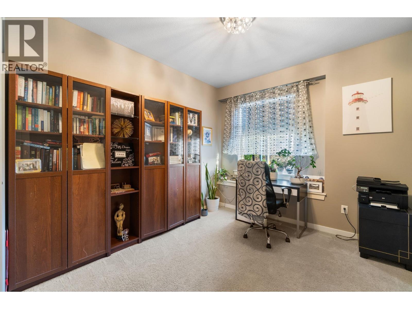 1386 COAST MERIDIAN ROAD, Coquitlam