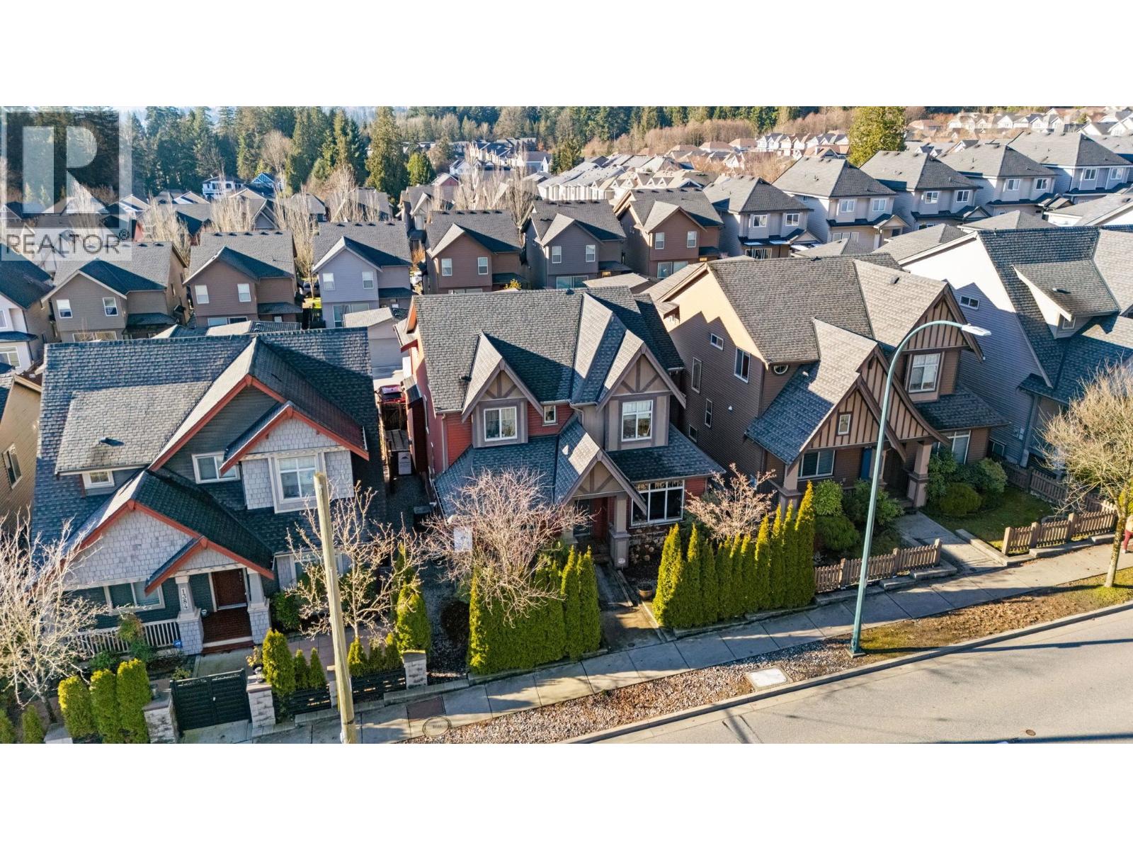 1386 COAST MERIDIAN ROAD, Coquitlam