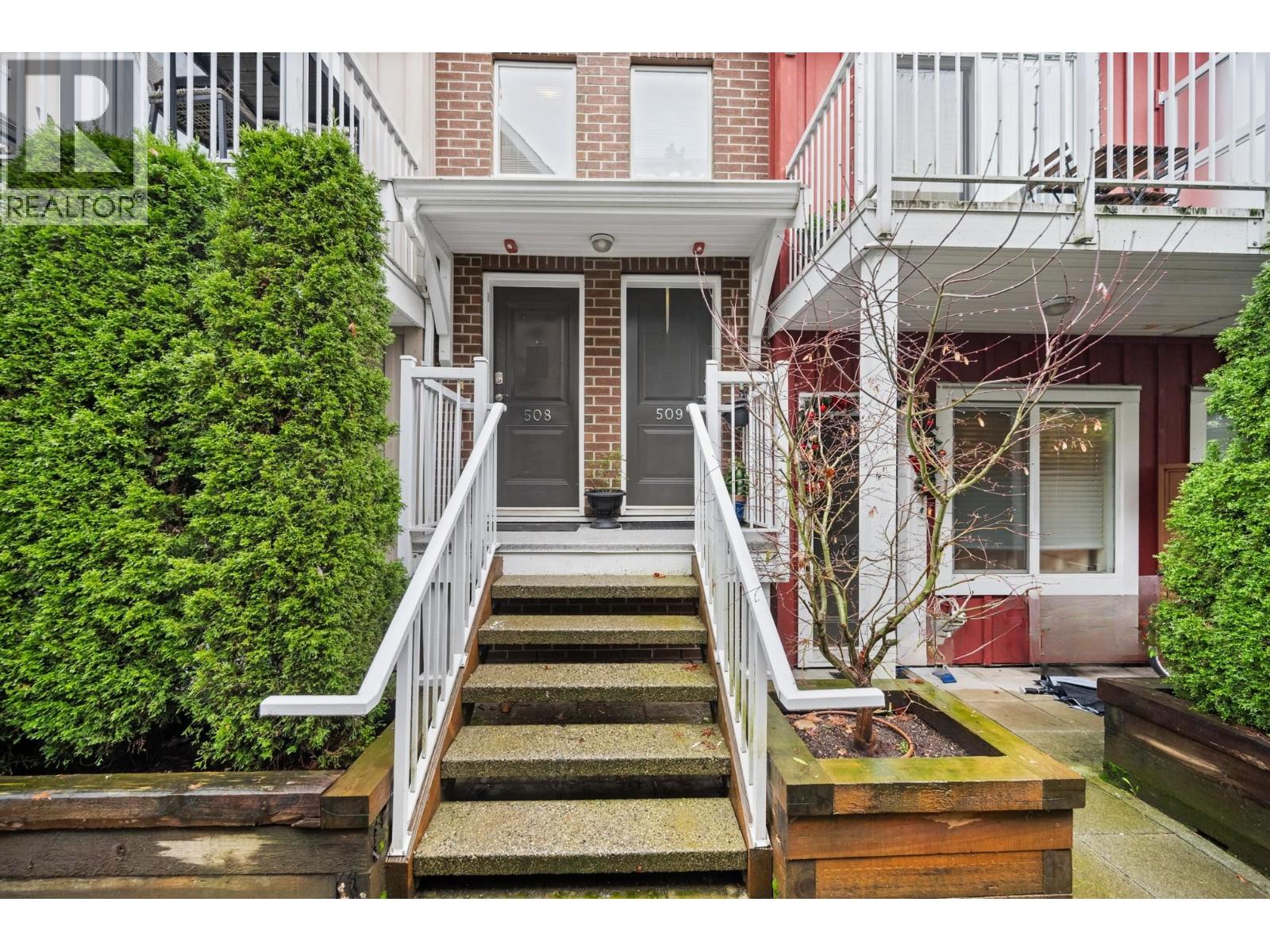 508 1661 FRASER Avenue - photo 2