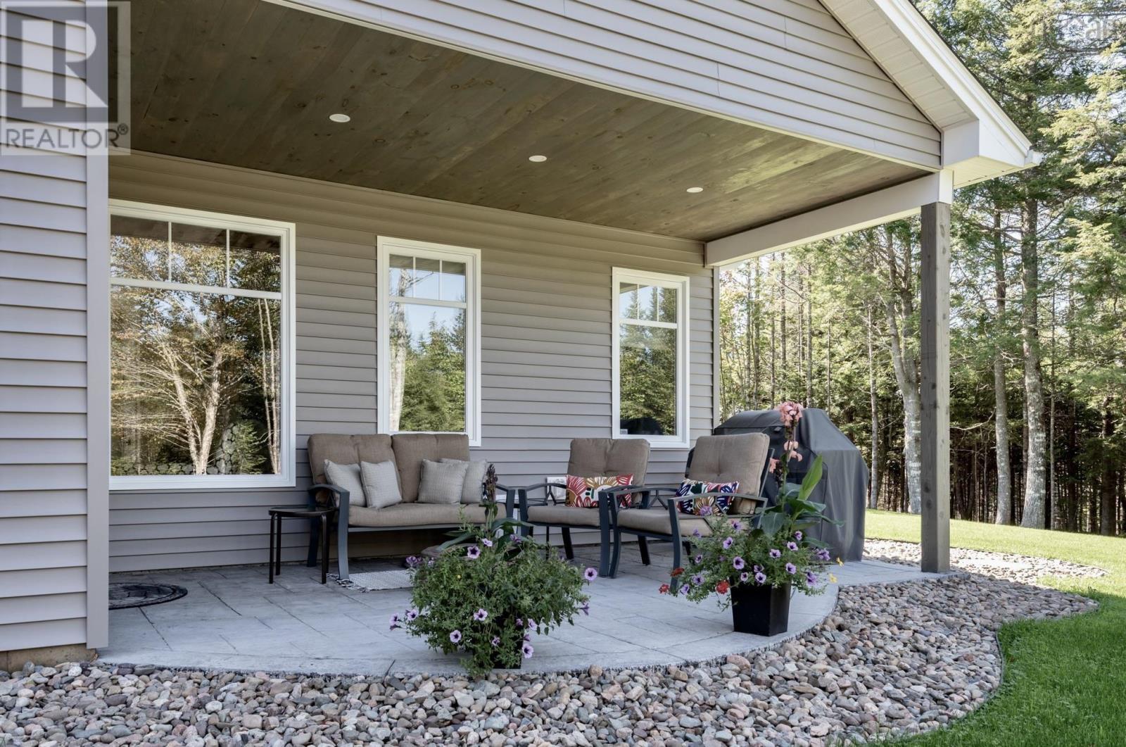 Property 19 of 28 of 130 Waynesboro Avenue