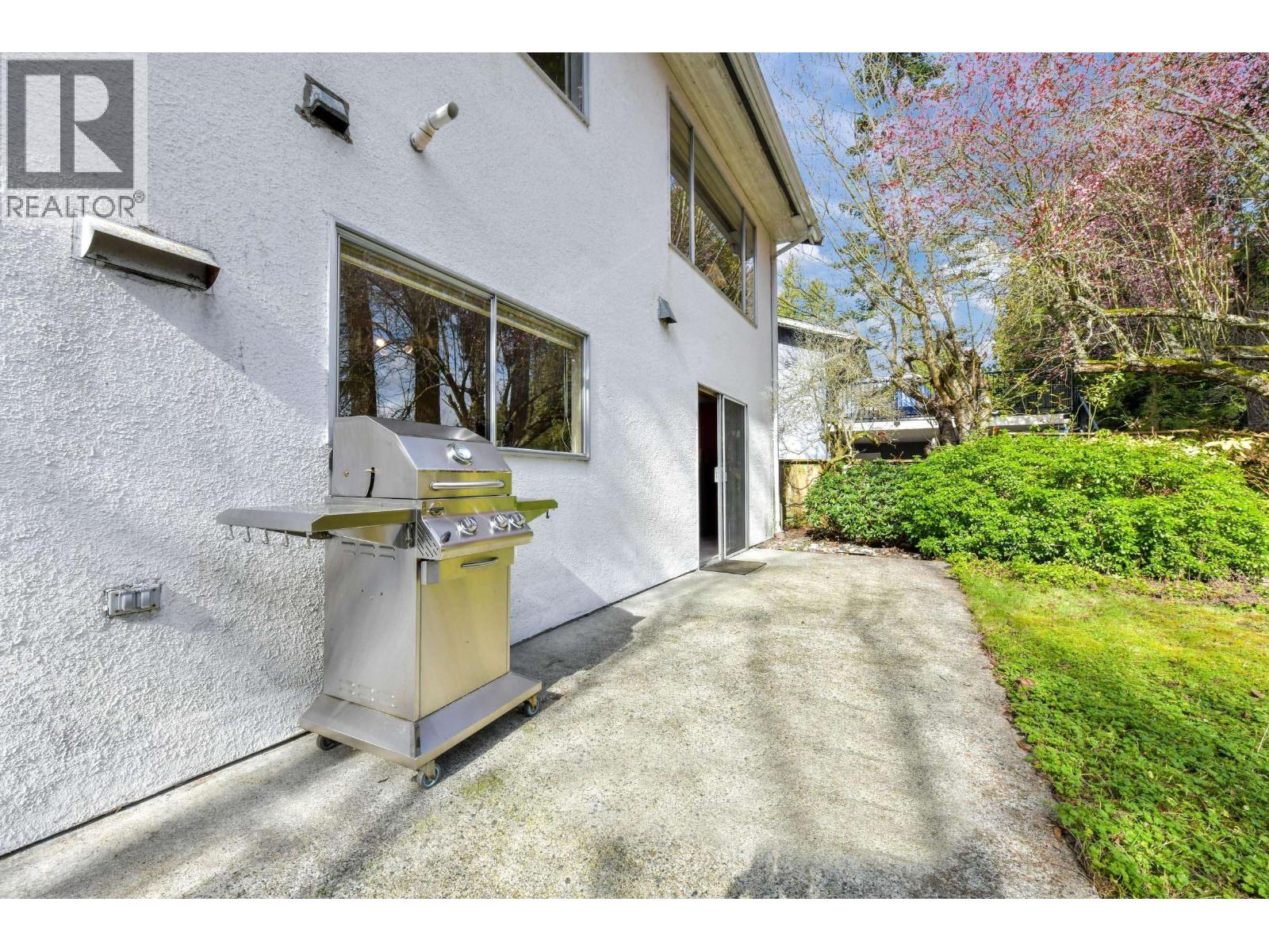 854 GALE Drive, Tsawwassen