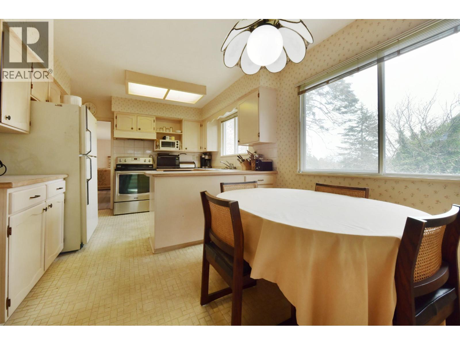 854 GALE Drive, Tsawwassen