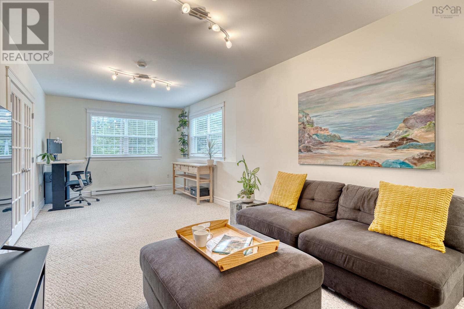 Property 4 of 47 of 18 Stonehenge Lane, Westwood Hills