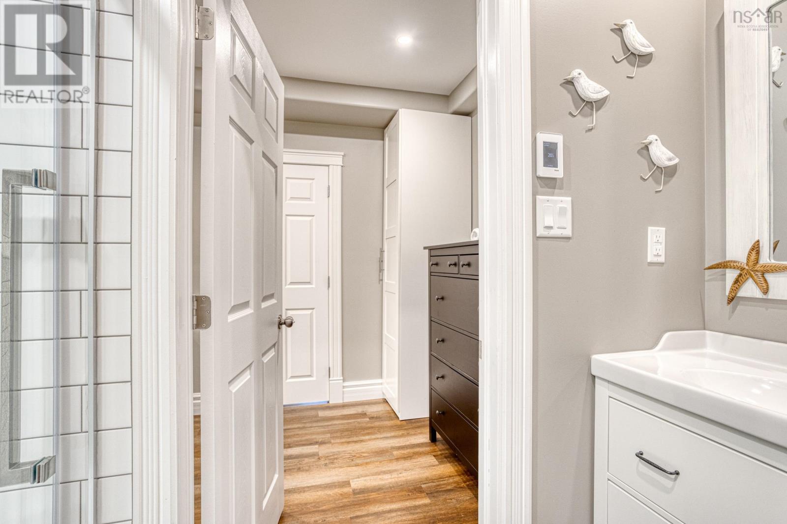 Property 46 of 47 of 18 Stonehenge Lane, Westwood Hills