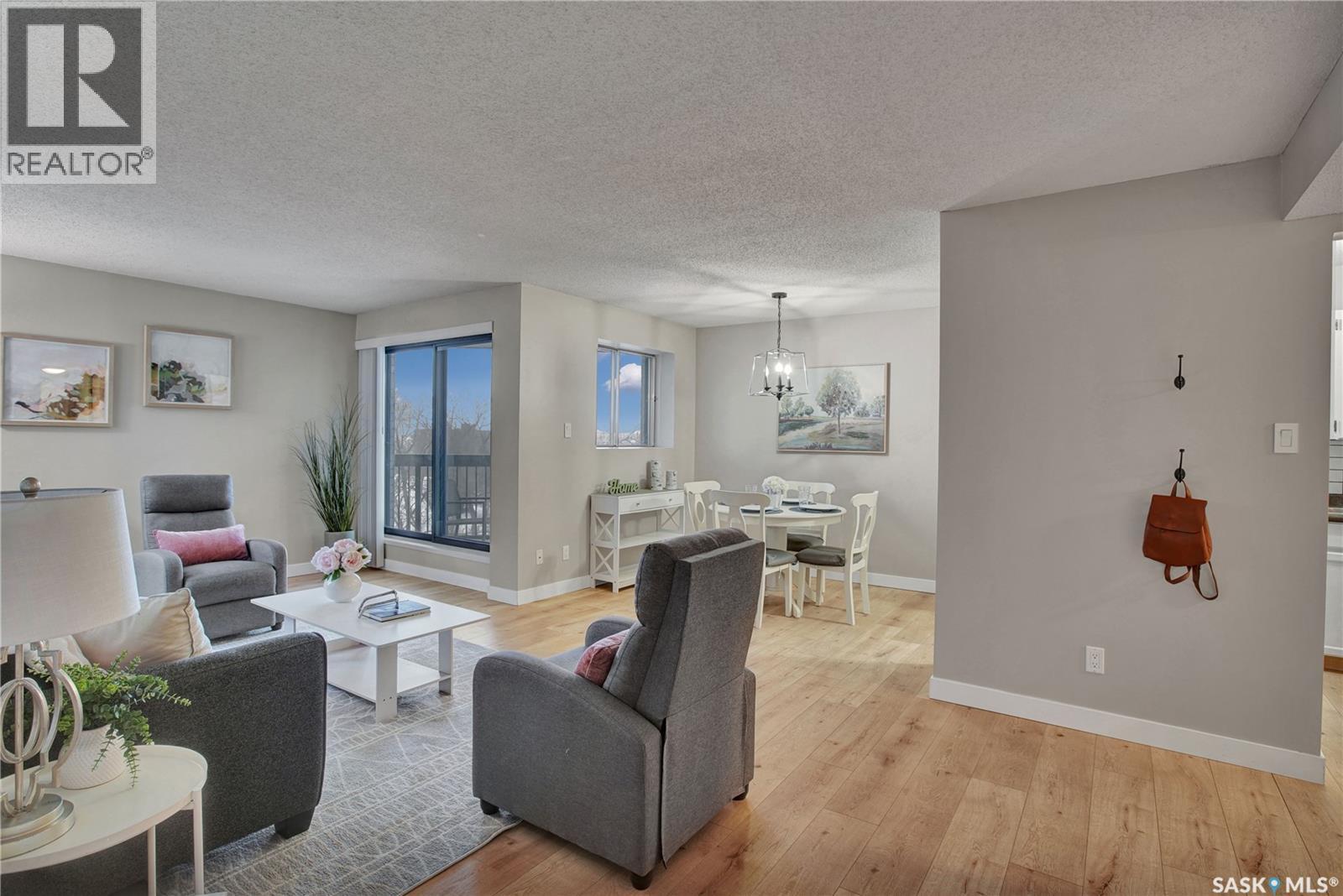 #606 430 5TH AVENUE N - 11