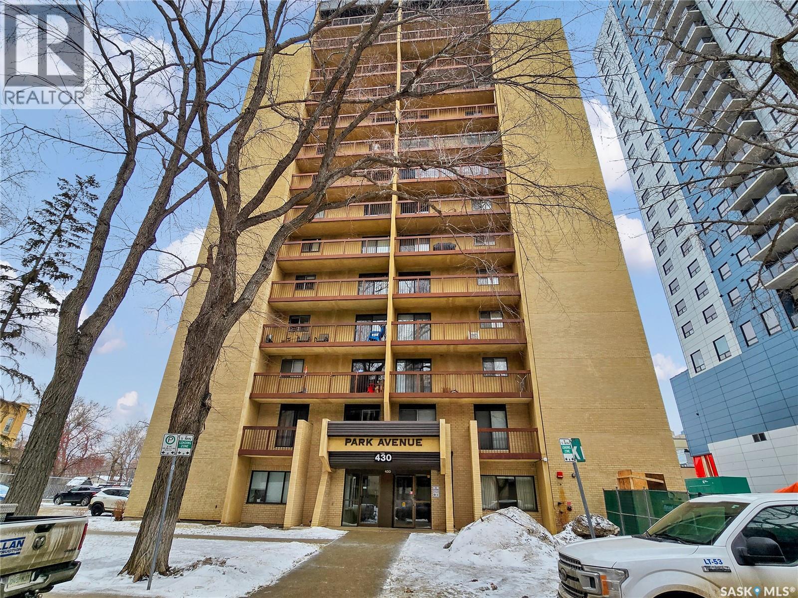 #606 430 5TH AVENUE N - Image 2