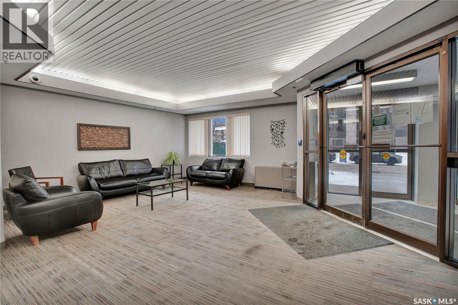 #606 430 5TH AVENUE N - 23