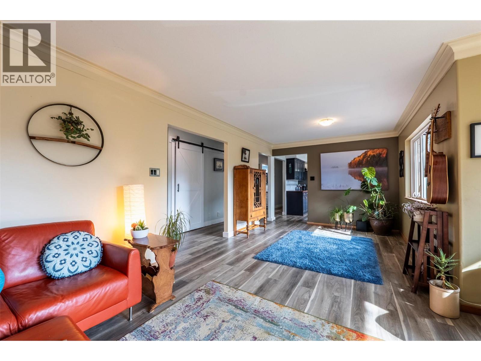 3811 Aaron Road, Bonnington