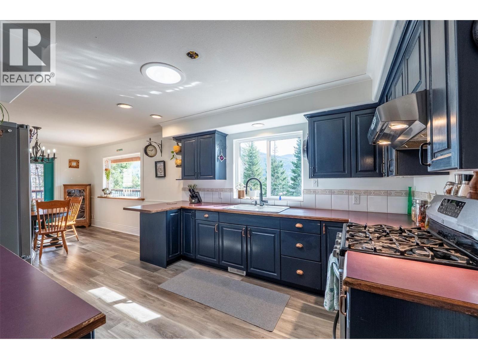 3811 Aaron Road, Bonnington