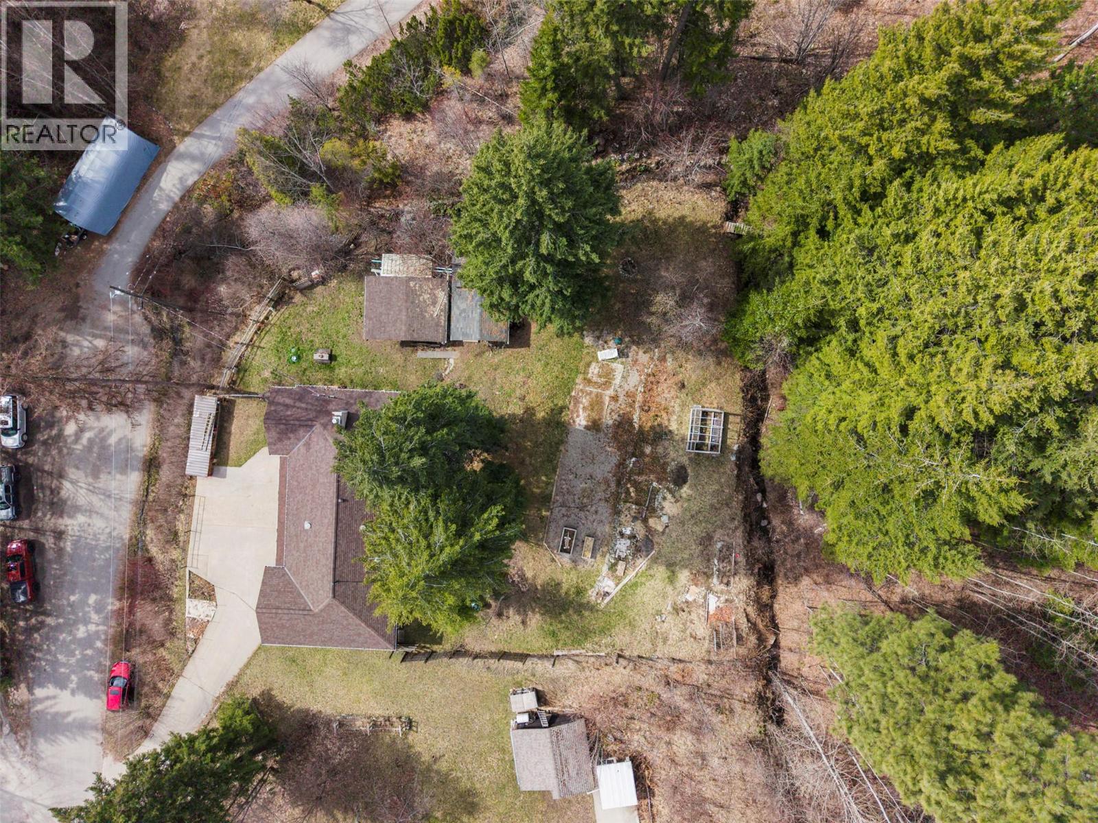 3811 Aaron Road, Bonnington