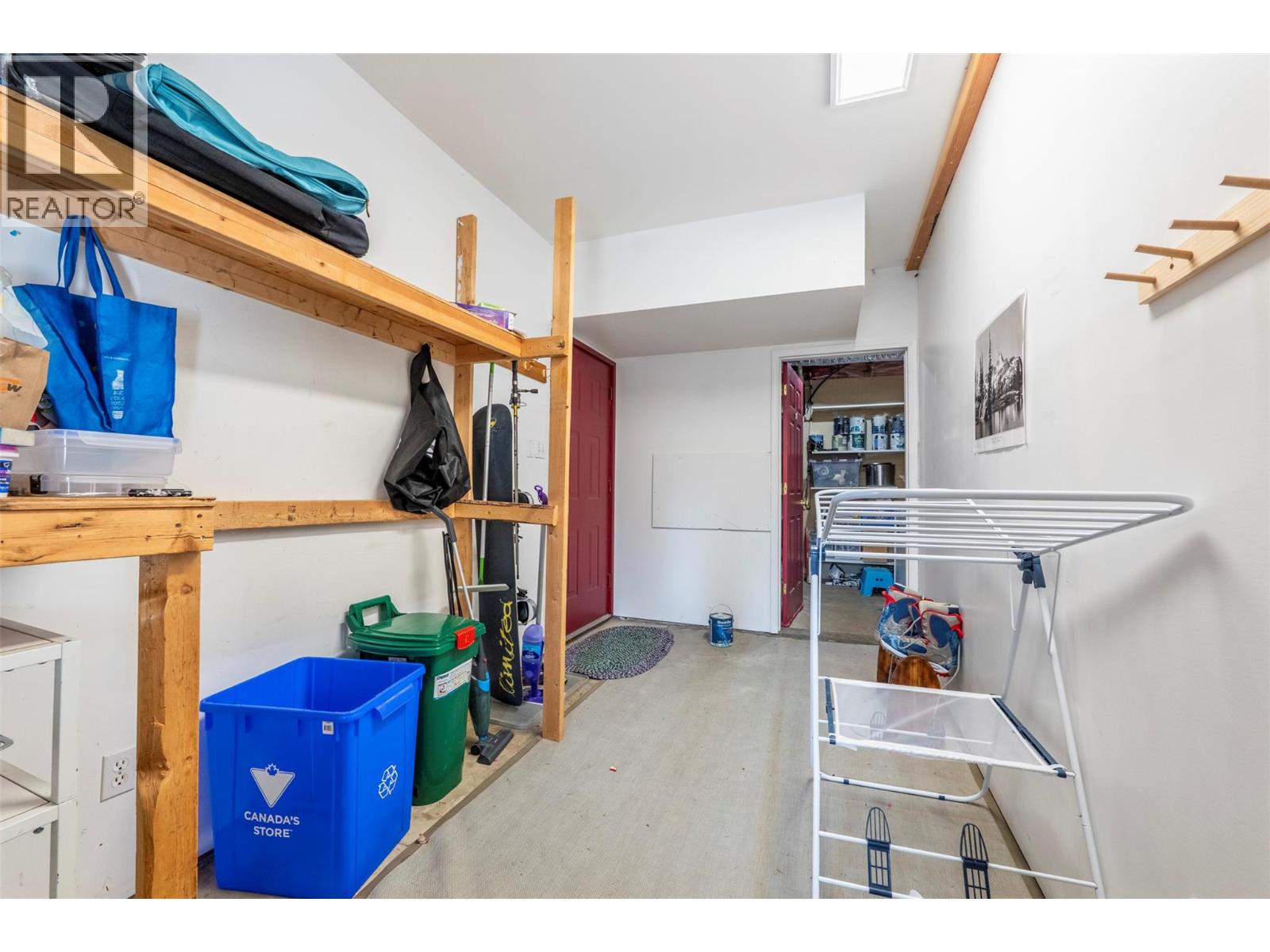 3811 Aaron Road, Bonnington