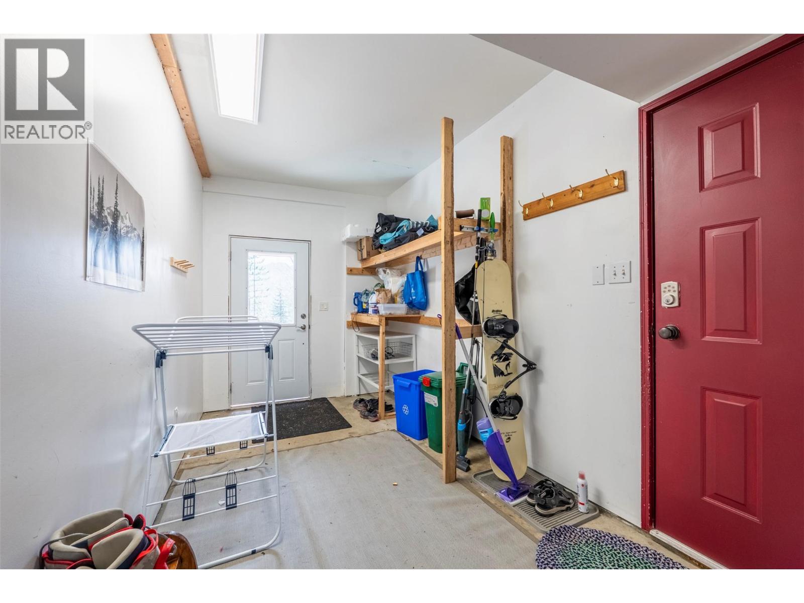 3811 Aaron Road, Bonnington