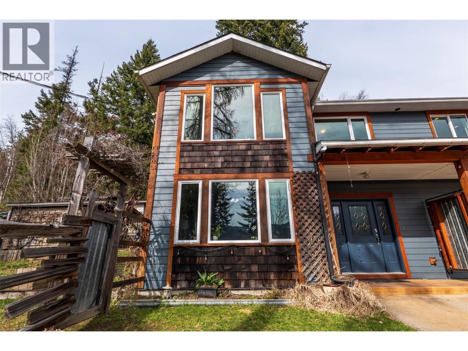 3811 Aaron Road, Bonnington