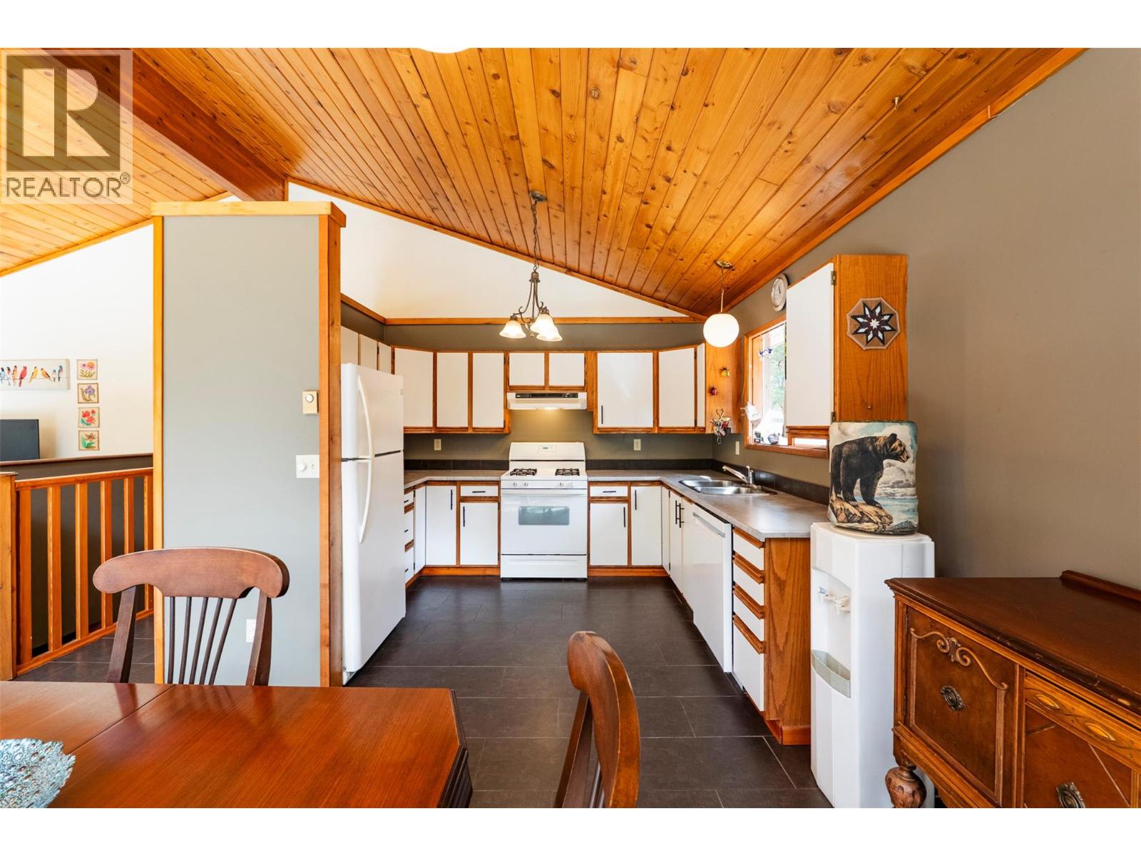 7077 Beggs Road - 9