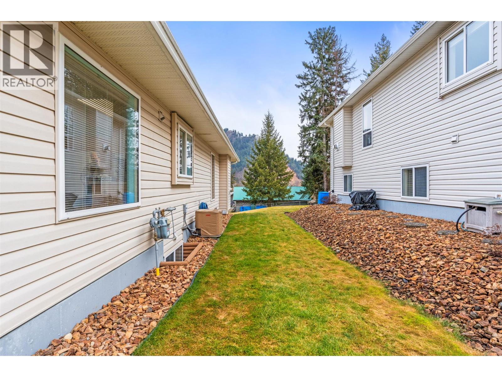 2675 Pine Avenue Unit# 55, Lumby