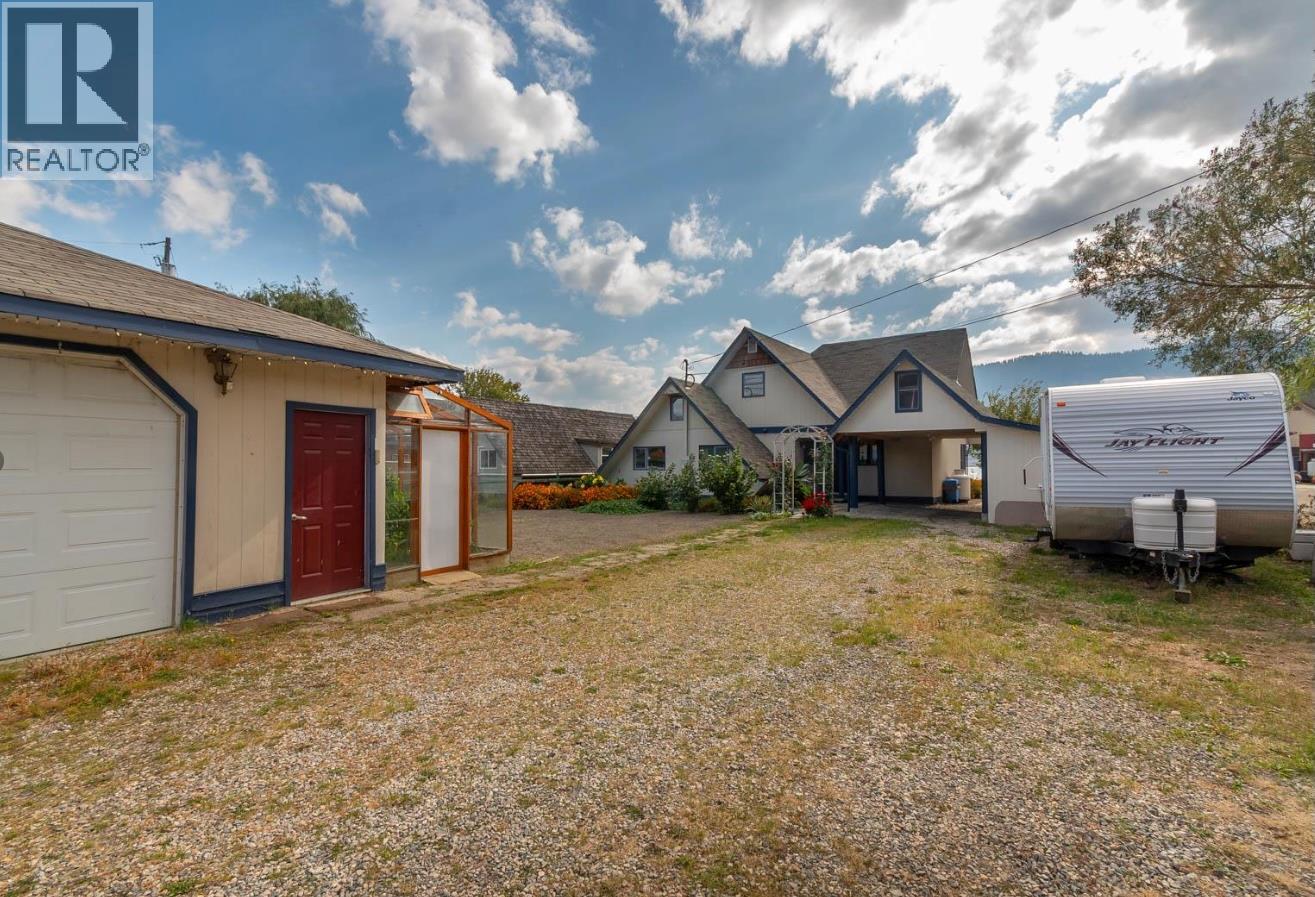 32 Louis Estates Road, Vernon