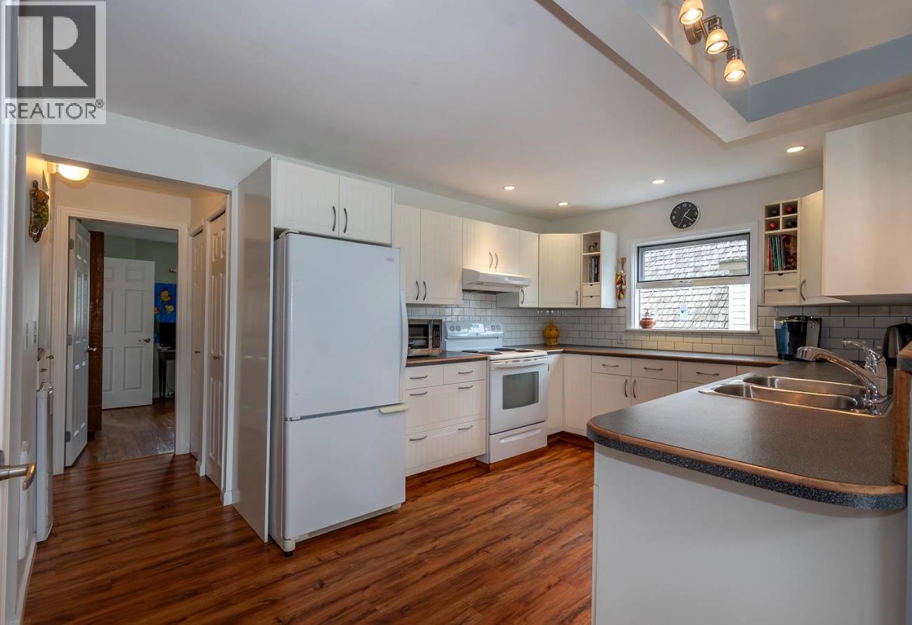 32 Louis Estates Road, Vernon