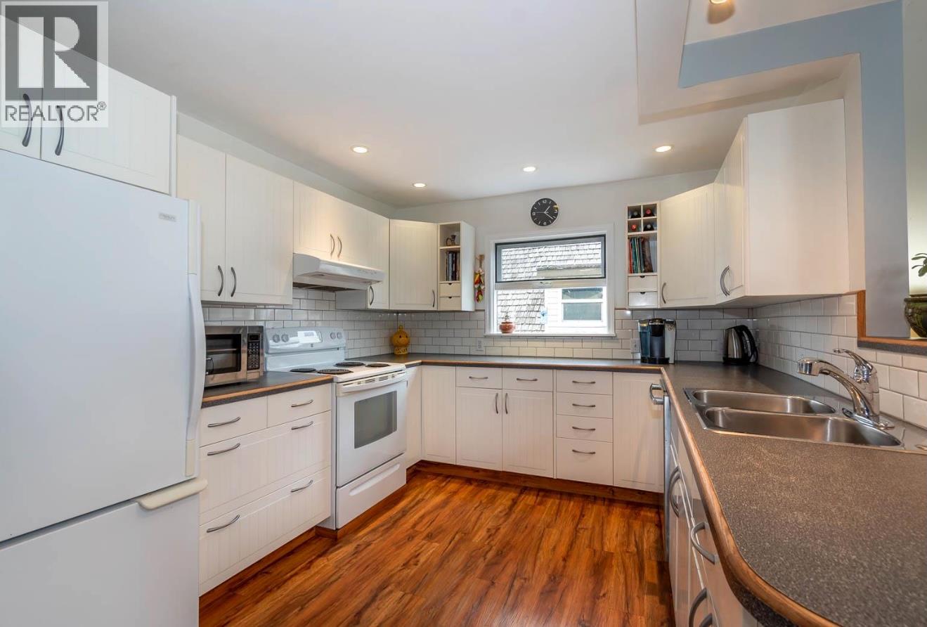 32 Louis Estates Road, Vernon