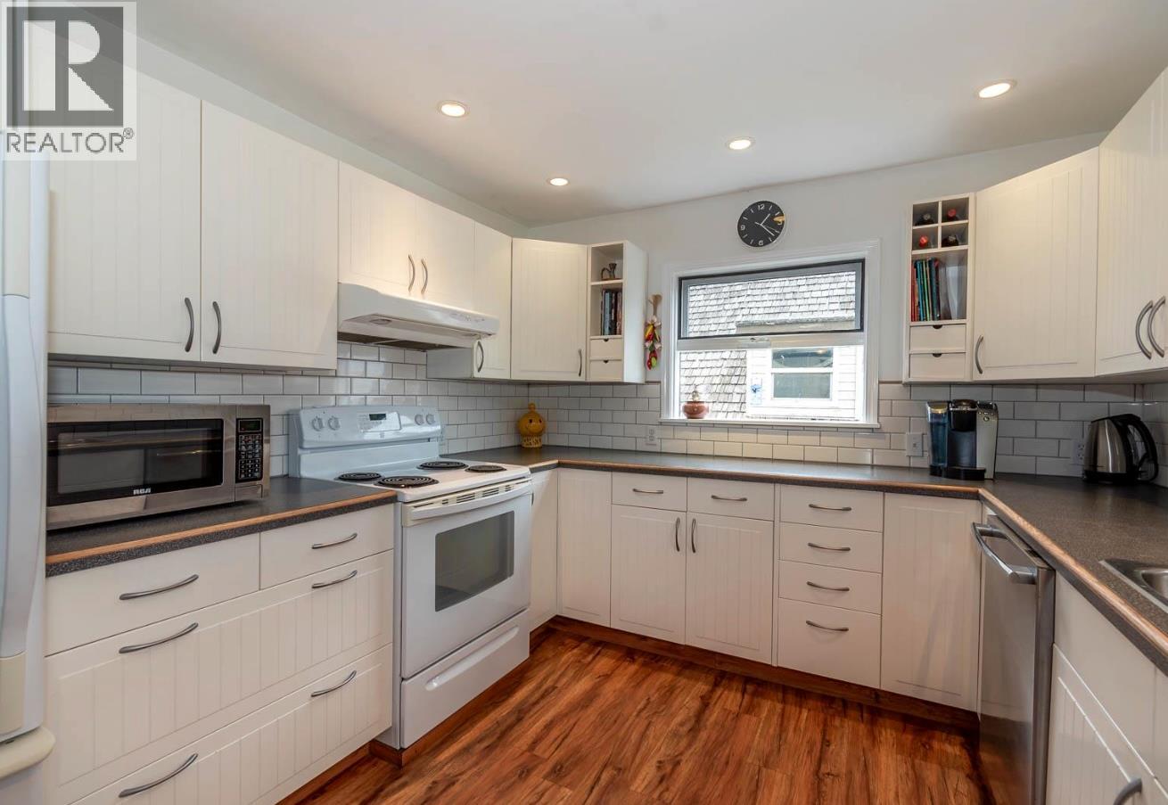 32 Louis Estates Road, Vernon