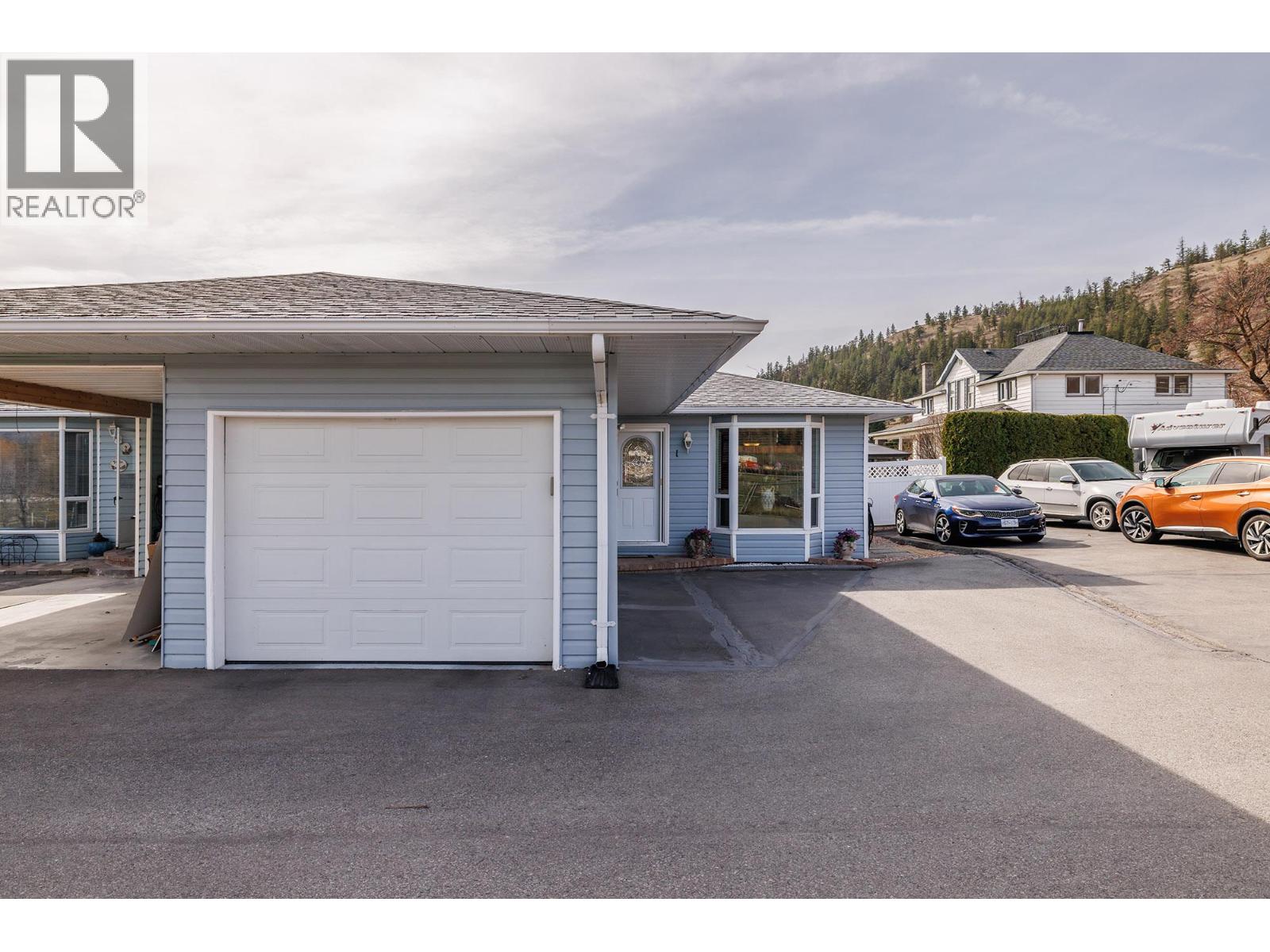 14616 GARNET Avenue Unit# 1, Summerland