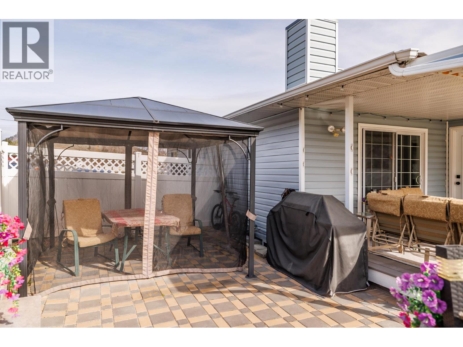 14616 GARNET Avenue Unit# 1, Summerland