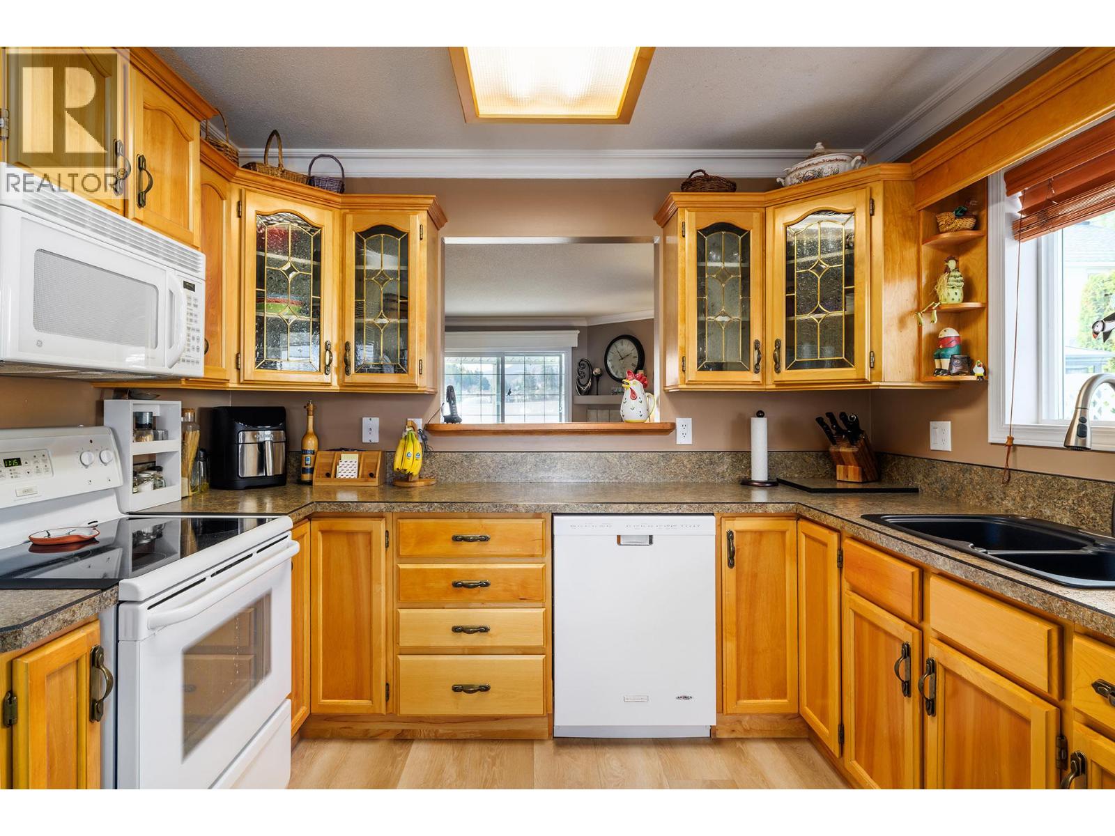 14616 GARNET Avenue Unit# 1, Summerland