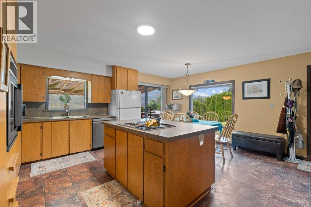 2504 Blind Bay Road - 12