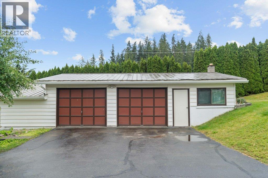 2504 Blind Bay Road - 3