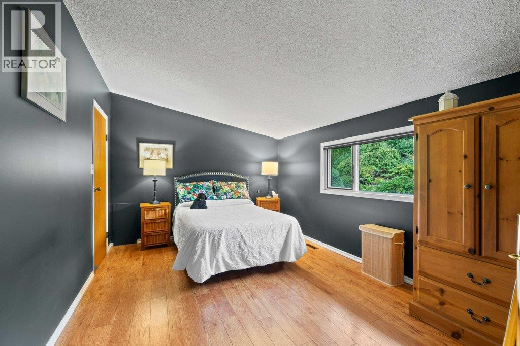 2504 Blind Bay Road - 35