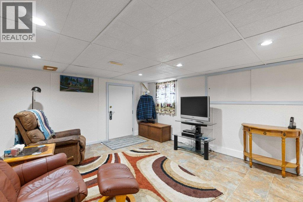2504 Blind Bay Road - 38