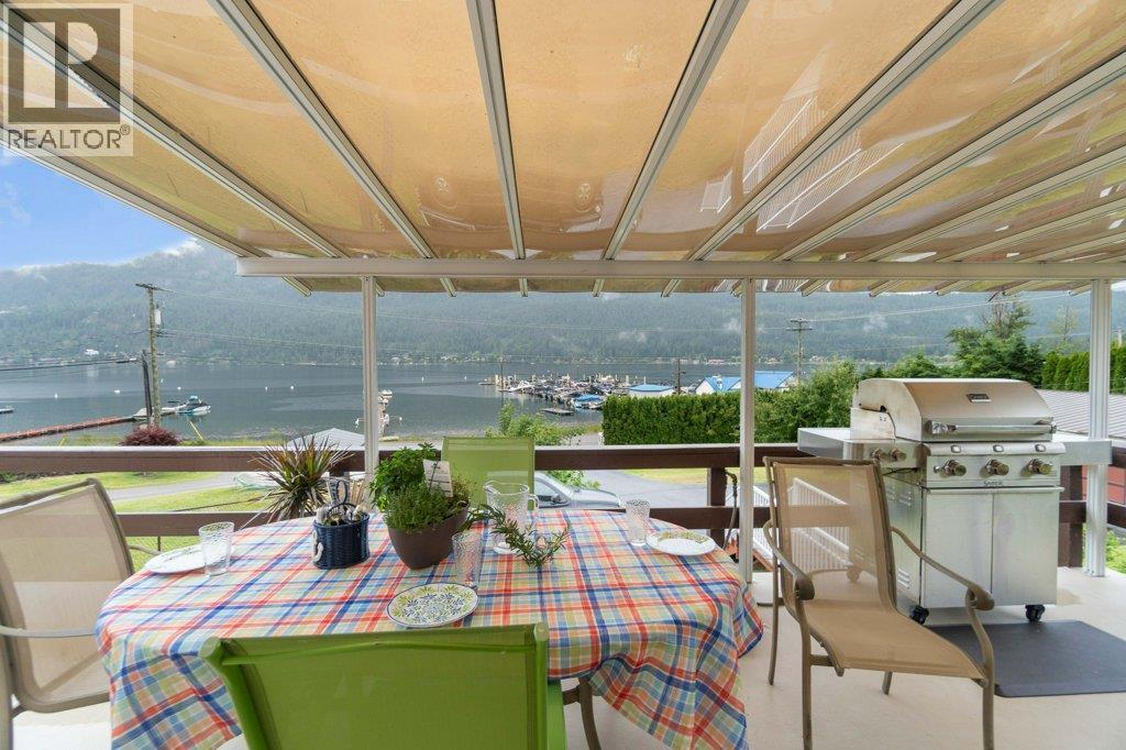 2504 Blind Bay Road - 55