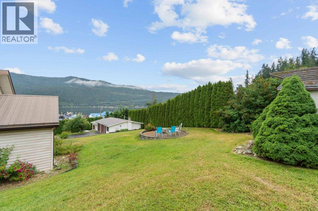 2504 Blind Bay Road - 75