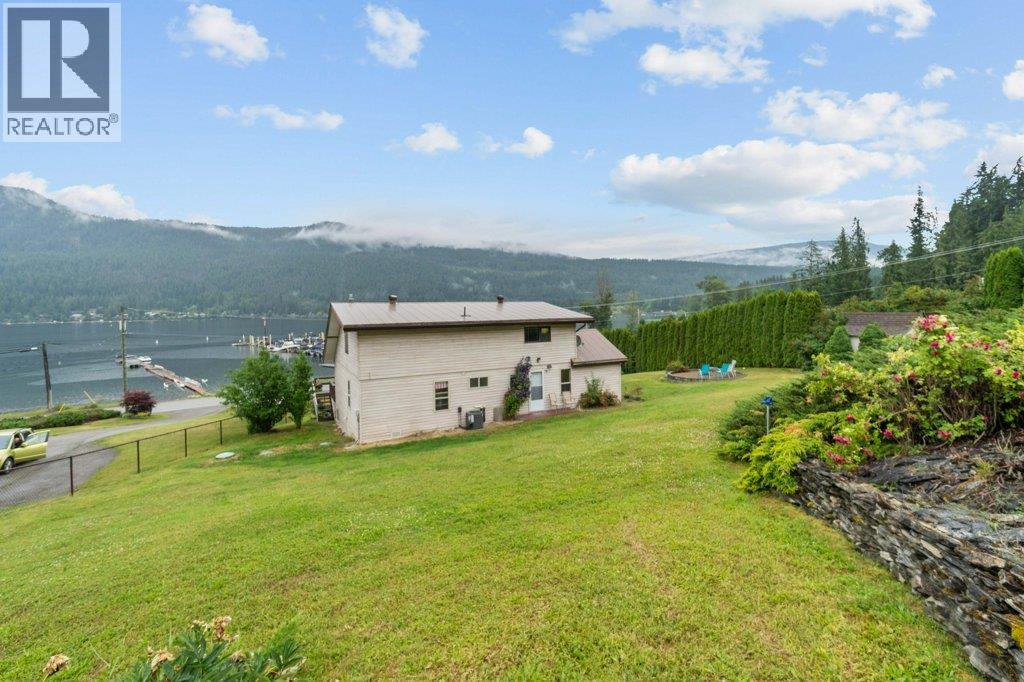 2504 Blind Bay Road - 93