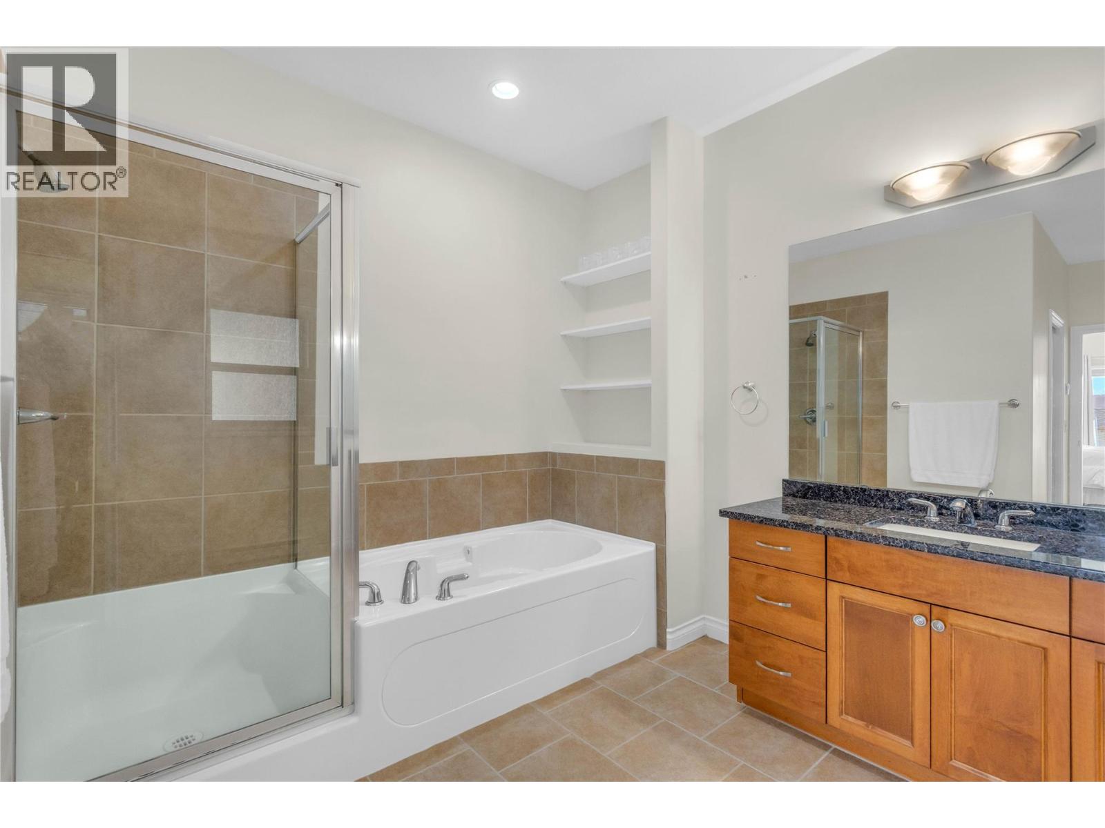 #253 5165 TREPANIER BENCH ROAD - 20