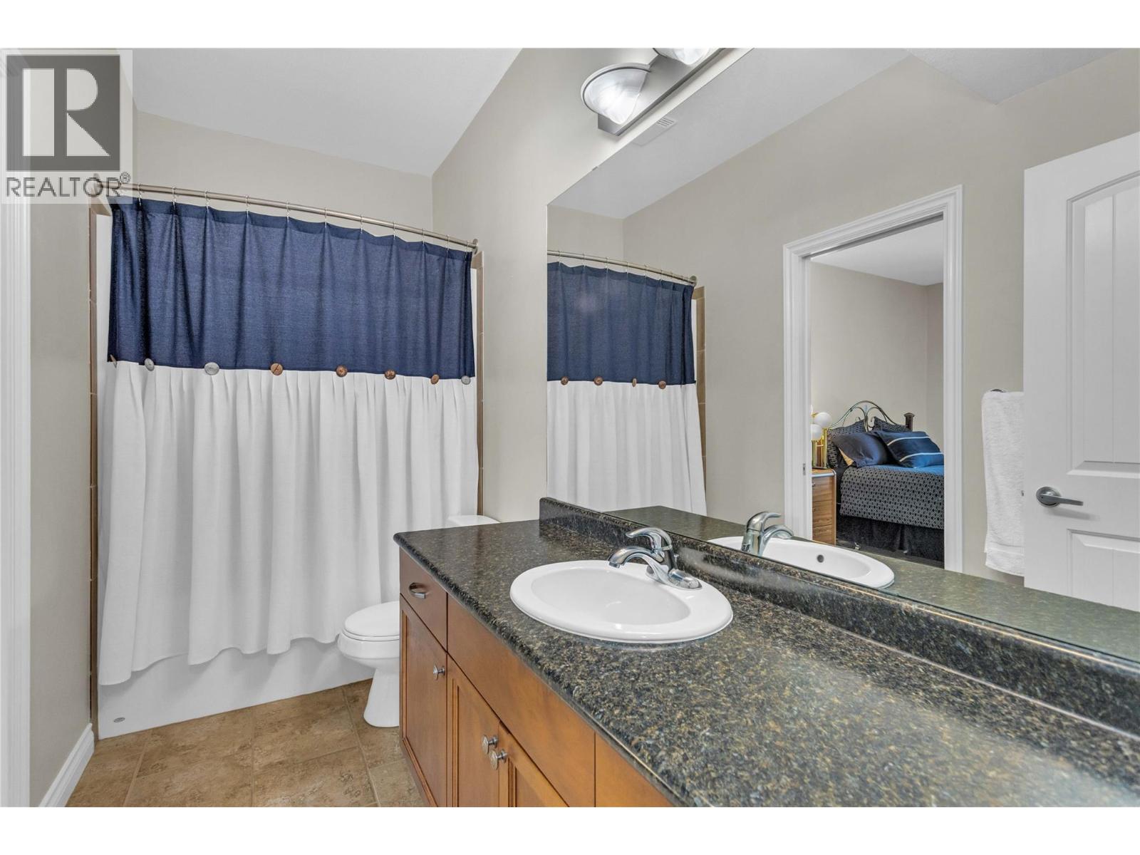 #253 5165 TREPANIER BENCH ROAD - 33