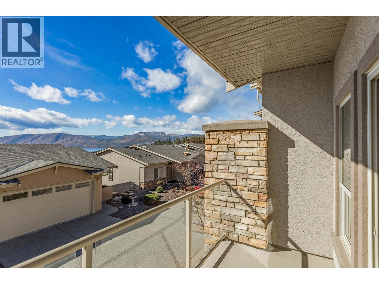 #253 5165 TREPANIER BENCH ROAD - 40