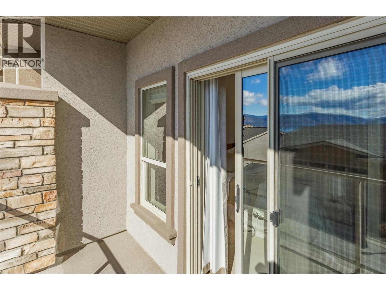 #253 5165 TREPANIER BENCH ROAD - 41