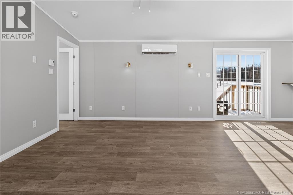 86 River East Drive - 16