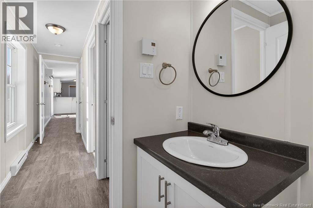 86 River East Drive - 32