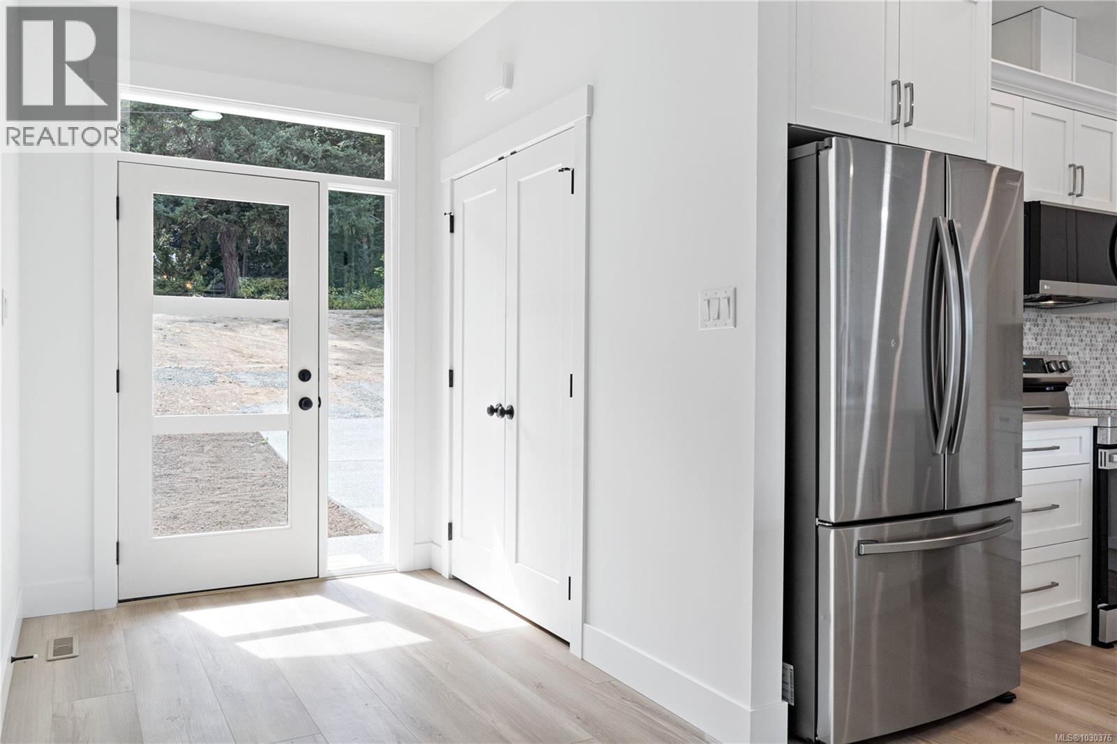 3077 HILLVIEW RD - 20