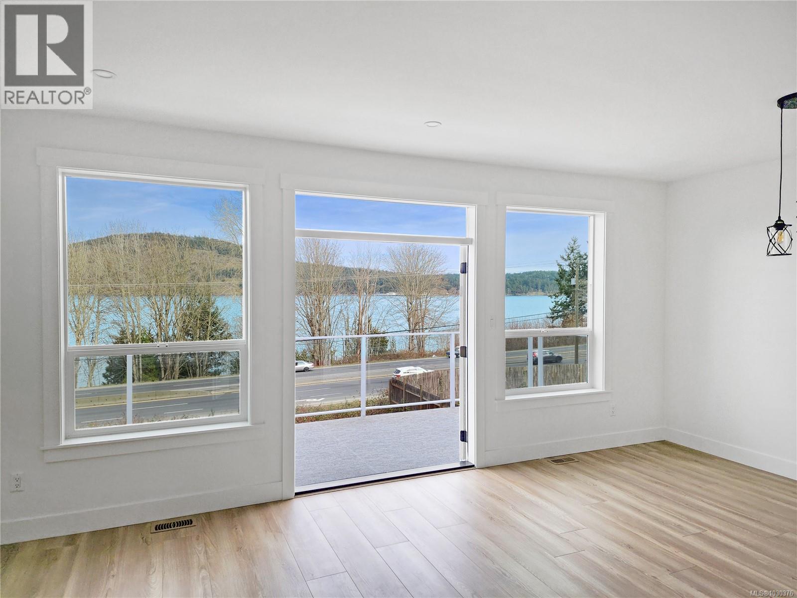 3077 HILLVIEW RD - 8