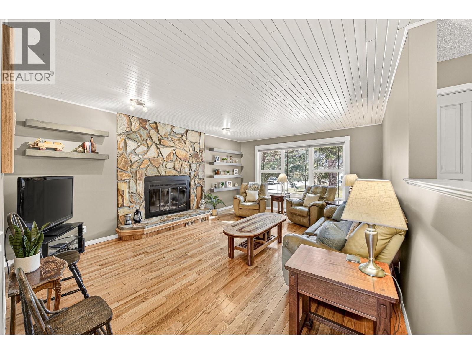 1591 11th Avenue, Fernie