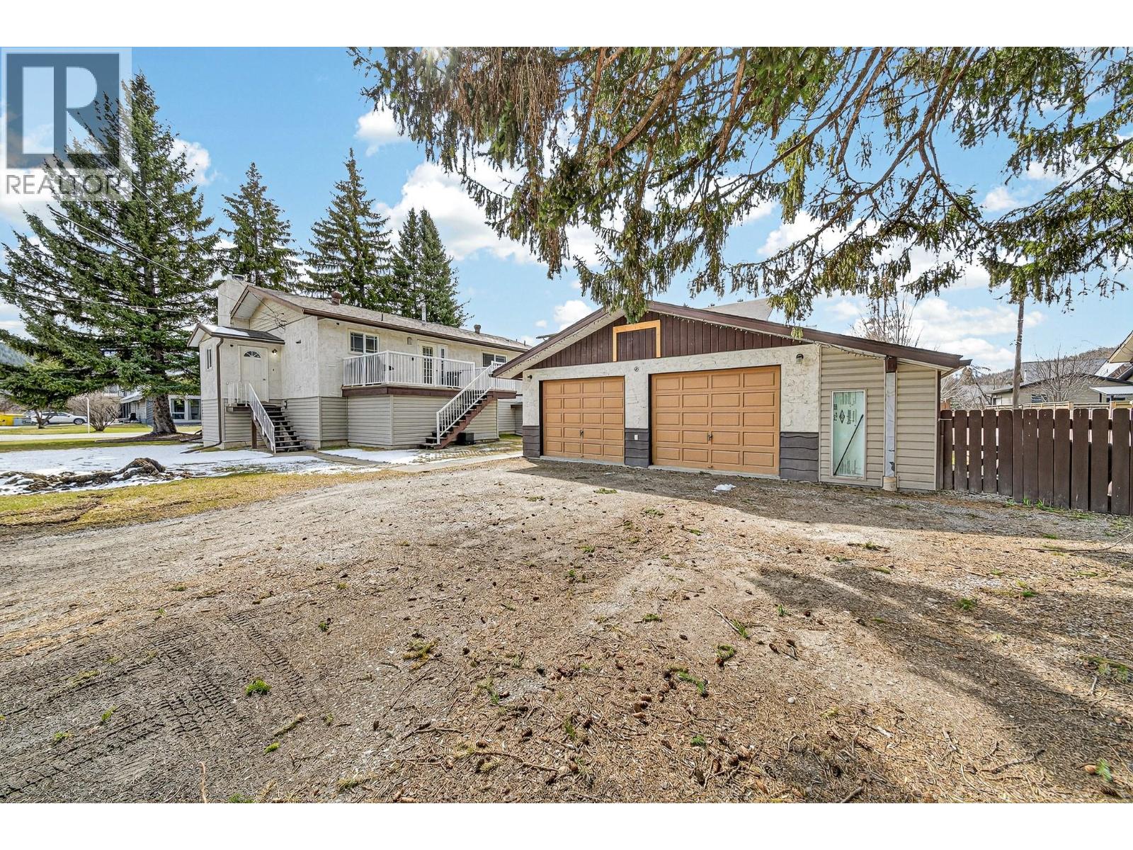 1591 11th Avenue, Fernie