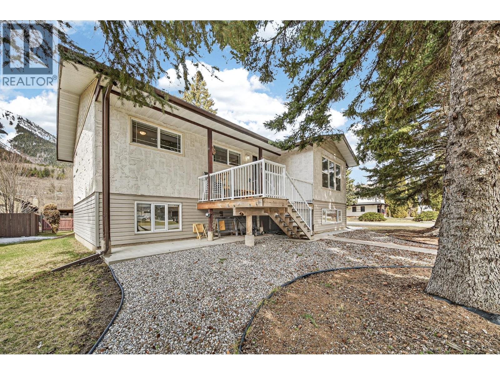 1591 11th Avenue, Fernie