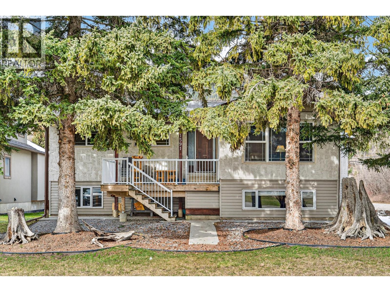 1591 11th Avenue, Fernie