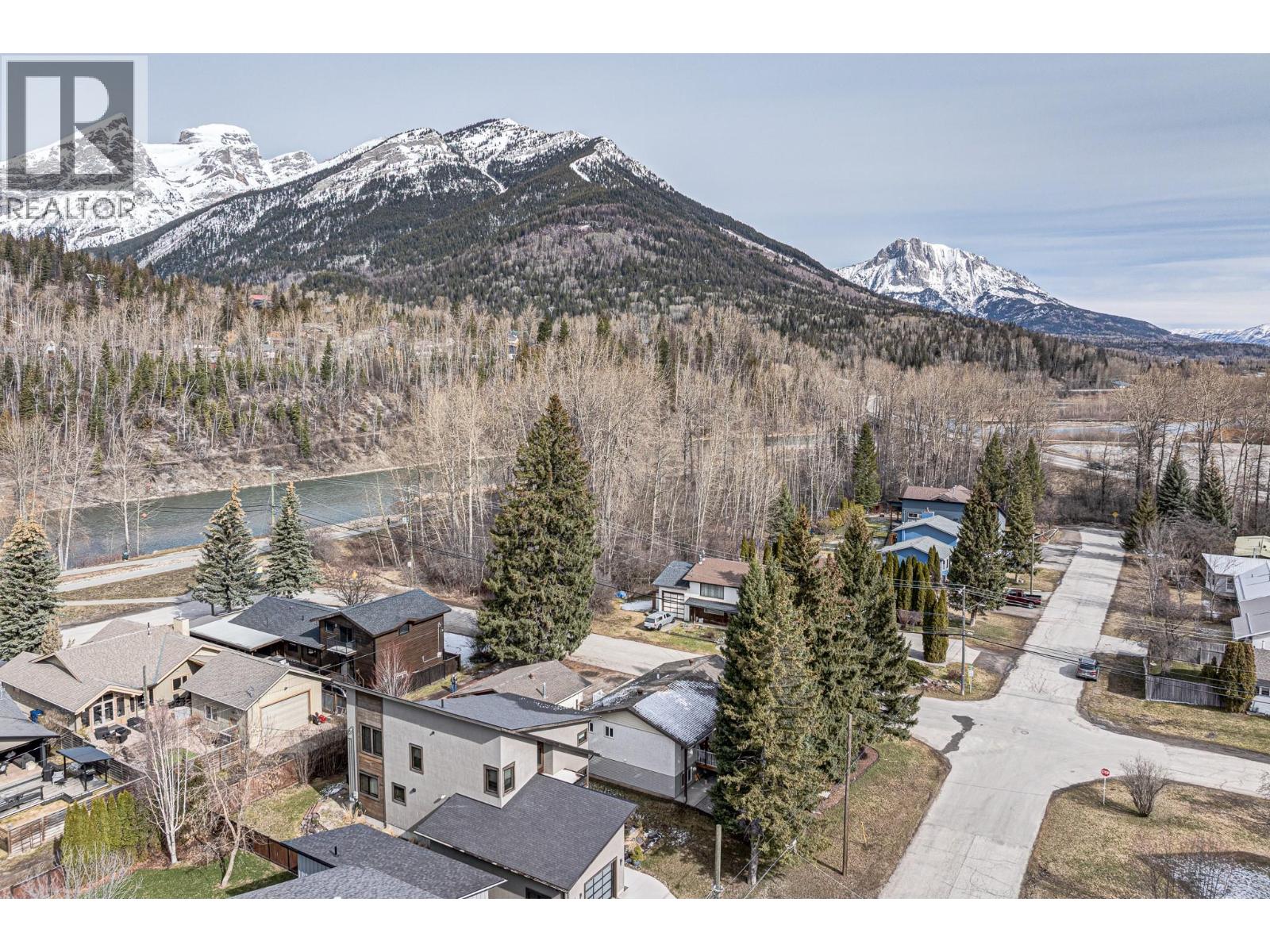 1591 11th Avenue, Fernie