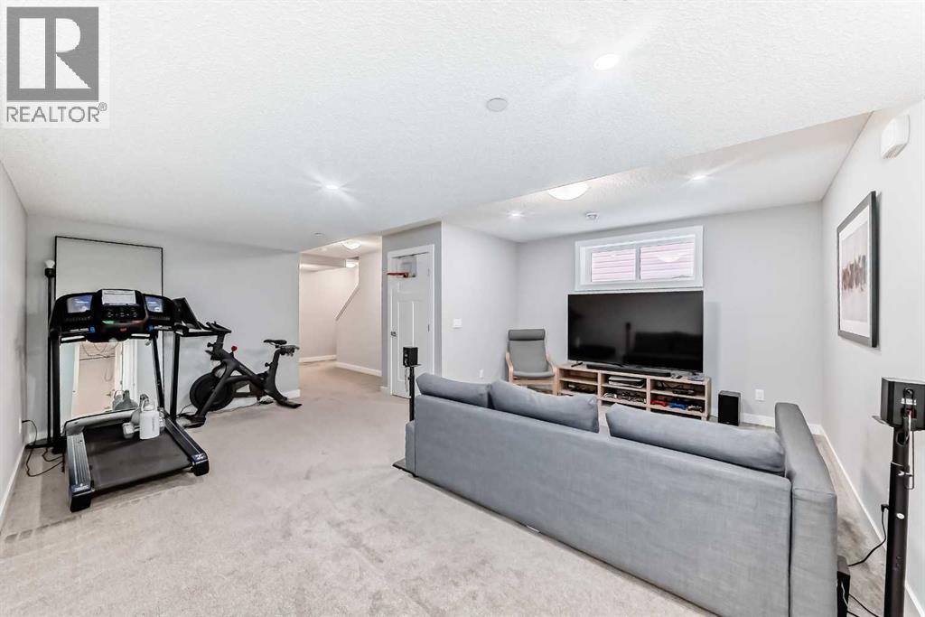 Single Family House for Sale in  Lucas Crescent NW Livingston Calgary 