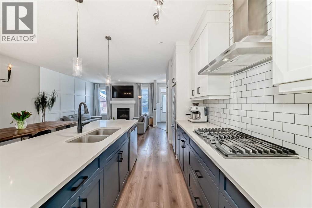 Single Family House for Sale in  Lucas Crescent NW Livingston Calgary 